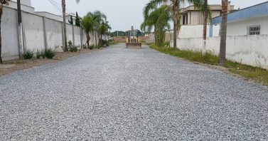 Águas de Penha realiza melhorias em via de acesso à ETE Gravatá e atende moradores da região