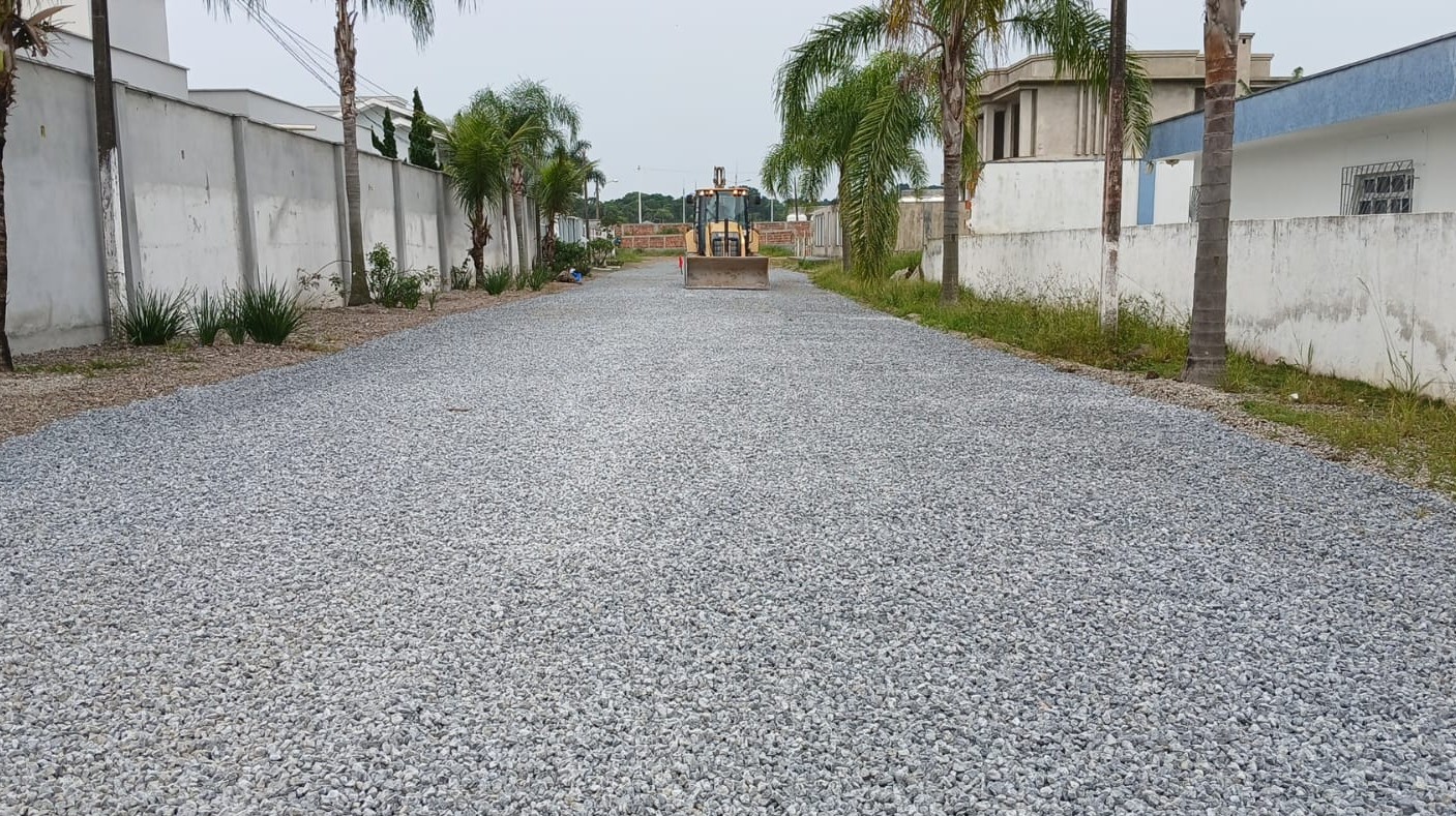 Águas de Penha realiza melhorias em via de acesso à ETE Gravatá e atende moradores da região Águas de Penha realiza melhorias em via de acesso à ETE Gravatá e atende moradores da região