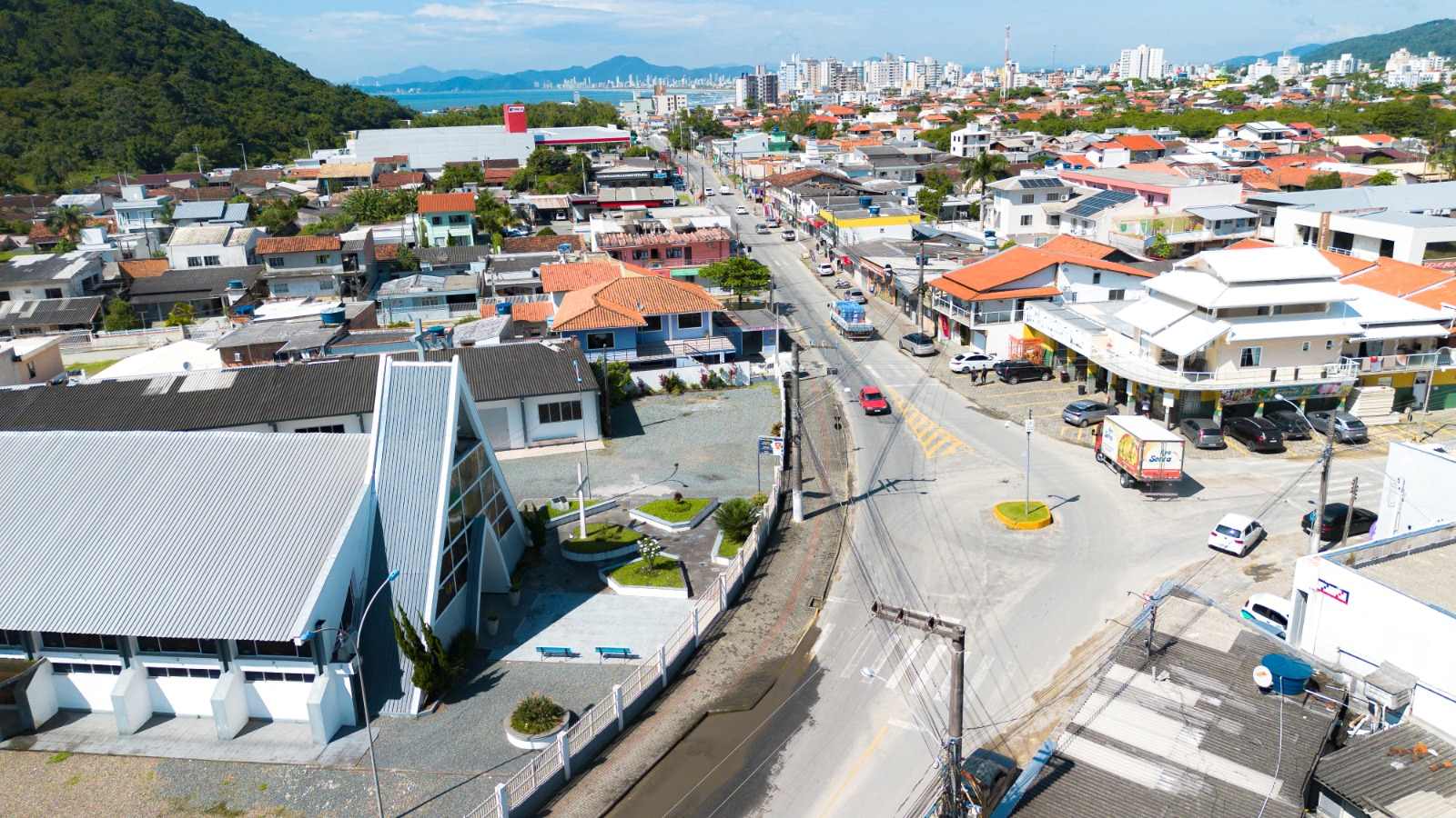 Campanha “Se Liga – Esgoto Tratado, Futuro Garantido” incentiva moradores a se conectarem à rede em Penha